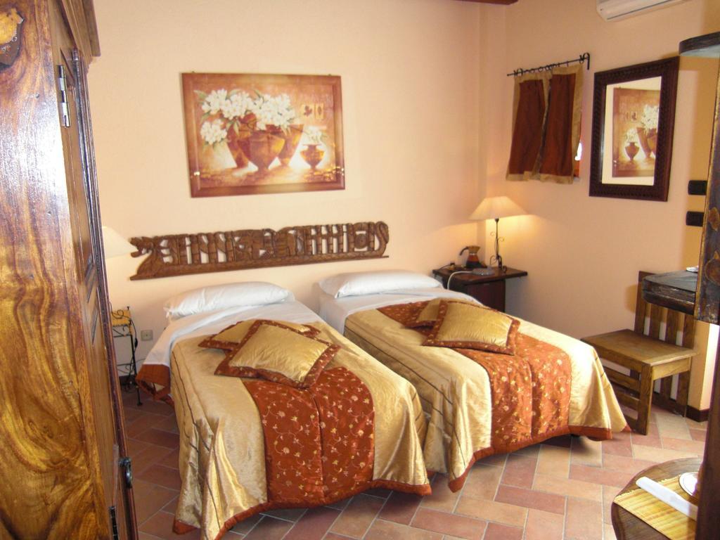B&B Gira-Sole Cuneo Zimmer foto